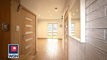 Dom na  sprzedaż Luzino - Własny dom zamiast mieszkania! Ogród, garaż, centrum Luzina